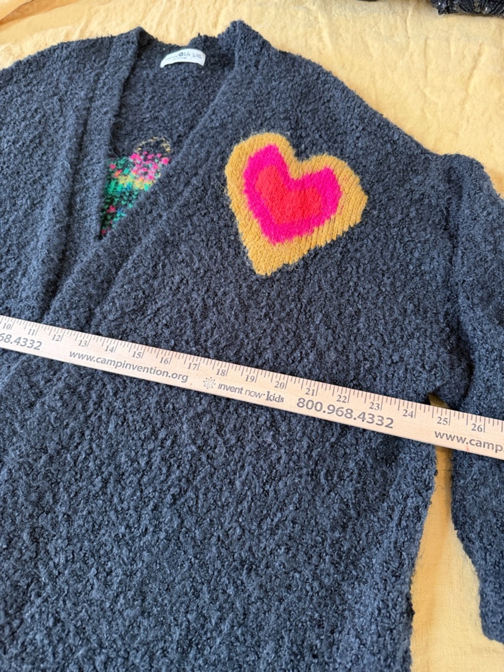 NATURAL LIFE Black L/XL oversized  Sweater Pink, Gold & Teal Heart Floral Motif - Picture 7 of 10